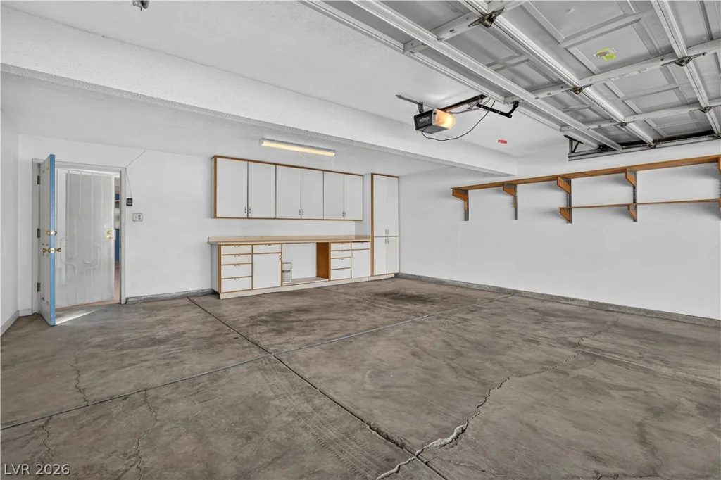 185 Pecos, Las Vegas, NV 89121
