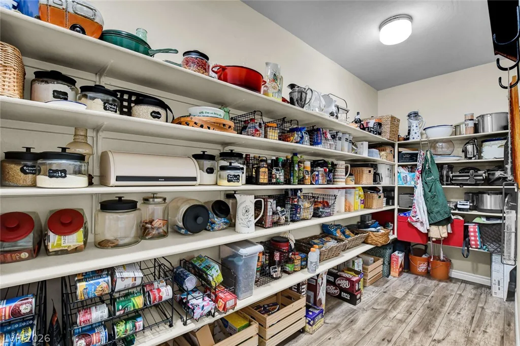 10133 Tenaya Meadows, Las Vegas, NV 89178