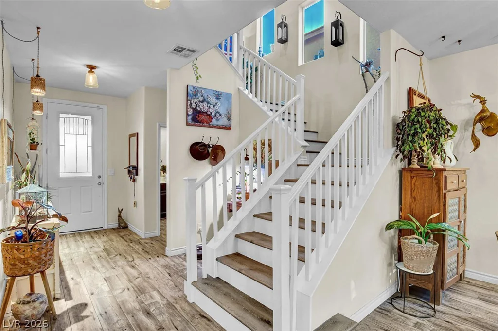 10133 Tenaya Meadows, Las Vegas, NV 89178