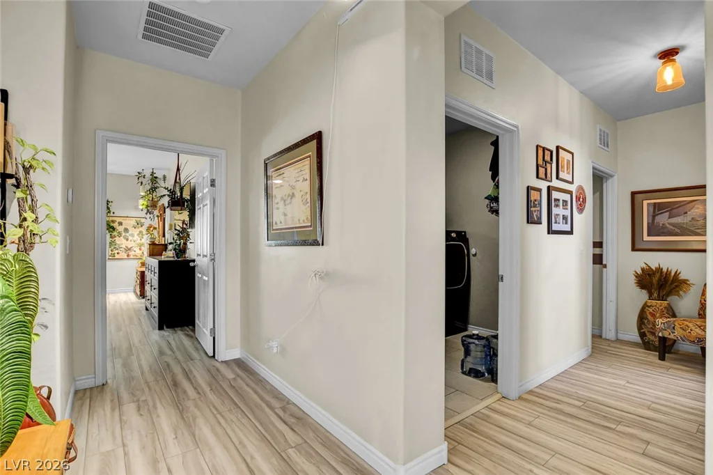 10133 Tenaya Meadows, Las Vegas, NV 89178