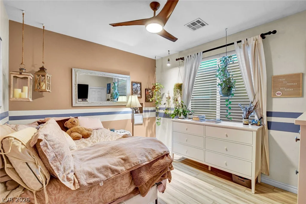 10133 Tenaya Meadows, Las Vegas, NV 89178