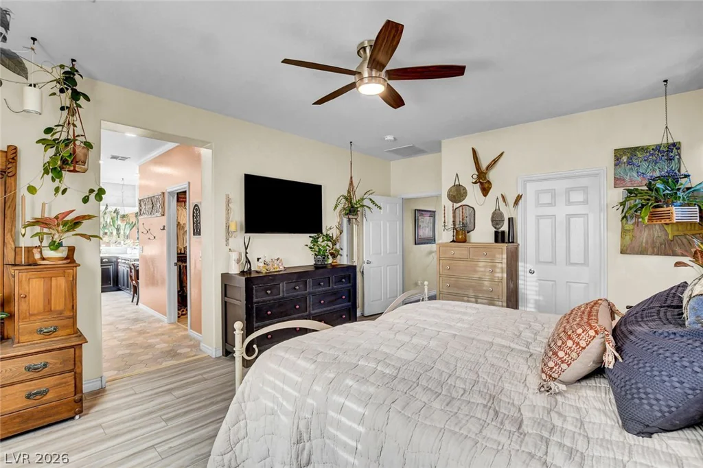 10133 Tenaya Meadows, Las Vegas, NV 89178