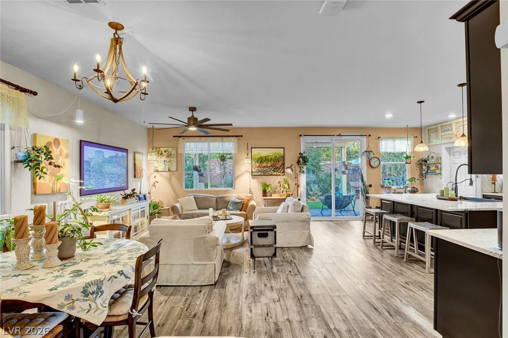 10133 Tenaya Meadows, Las Vegas, NV 89178