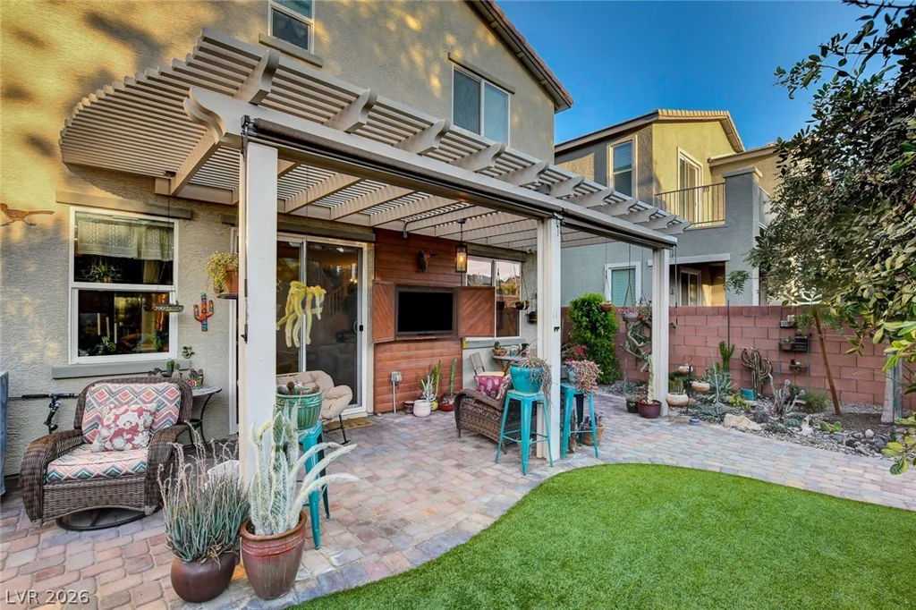 10133 Tenaya Meadows, Las Vegas, NV 89178