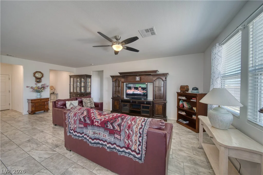 5562 Chippewa, Pahrump, NV 89061