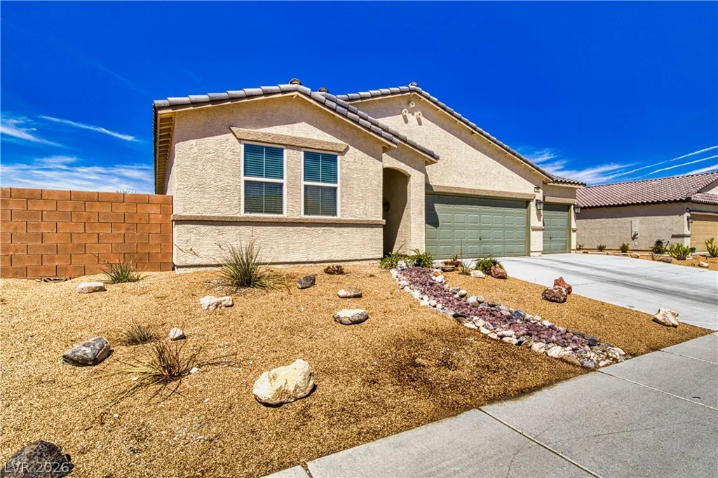 5562 Chippewa, Pahrump, NV 89061