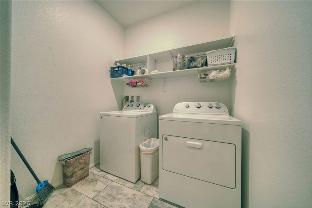 5562 Chippewa, Pahrump, NV 89061
