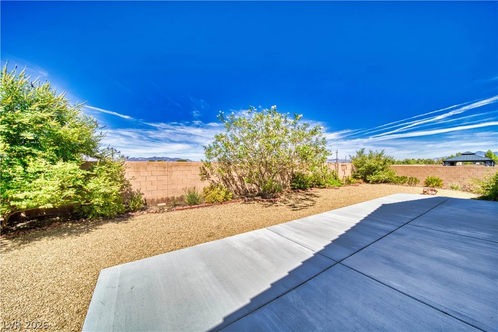 5562 Chippewa, Pahrump, NV 89061