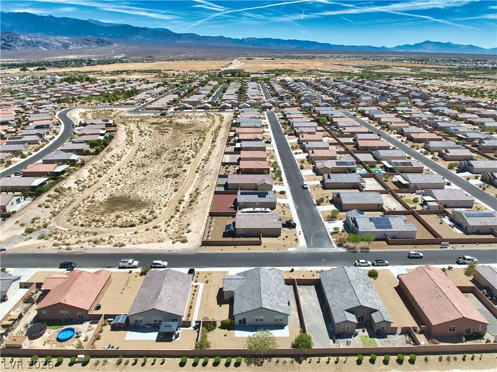 5562 Chippewa, Pahrump, NV 89061