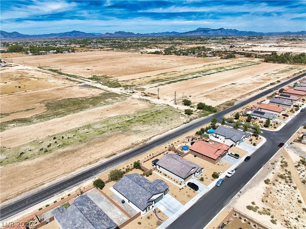 5562 Chippewa, Pahrump, NV 89061