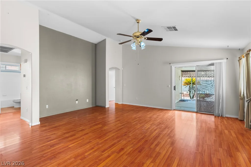 593 Fox Chase, Henderson, NV 89015