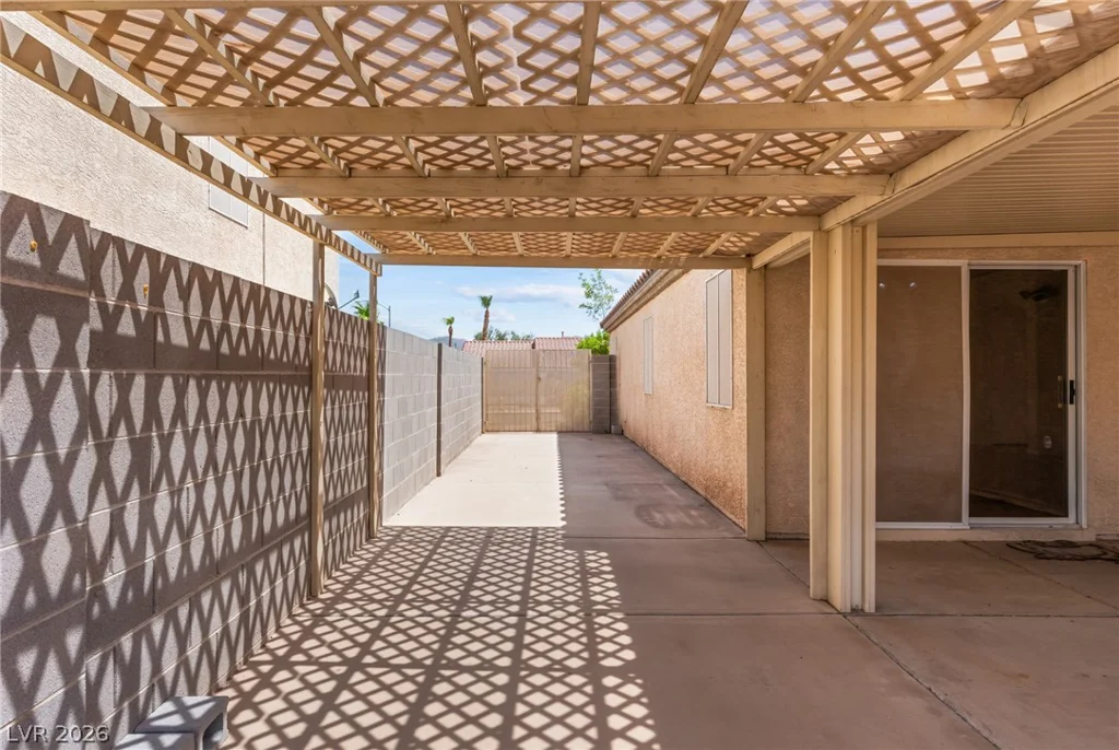 593 Fox Chase, Henderson, NV 89015