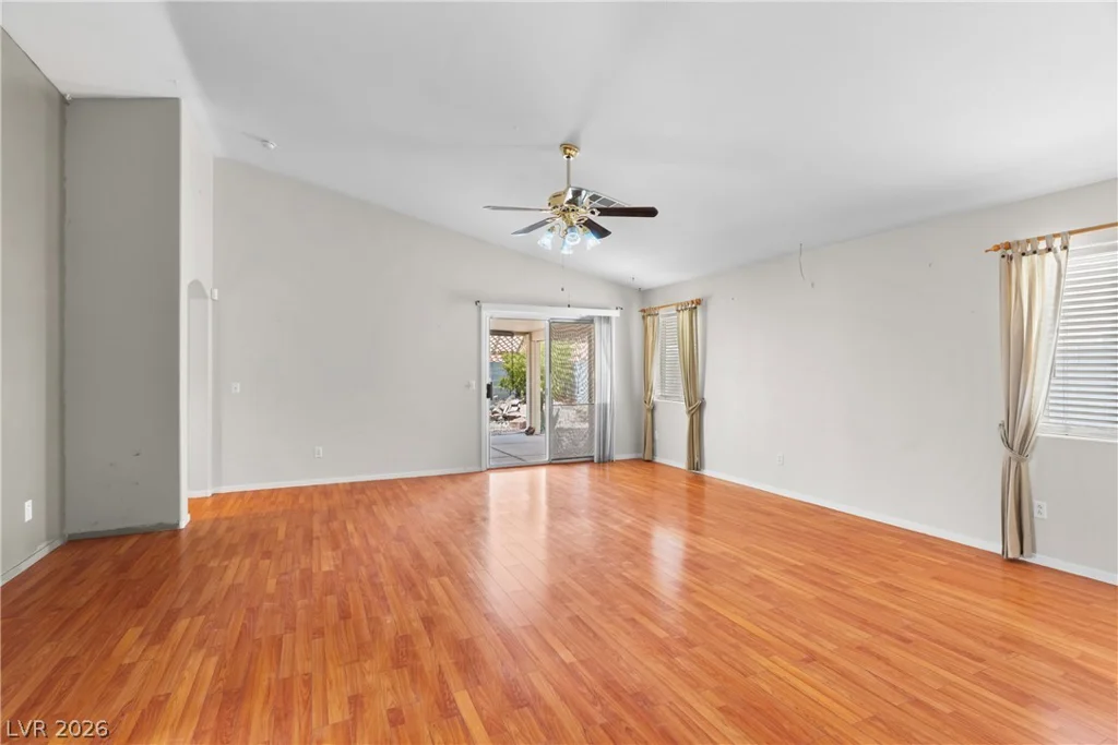593 Fox Chase, Henderson, NV 89015