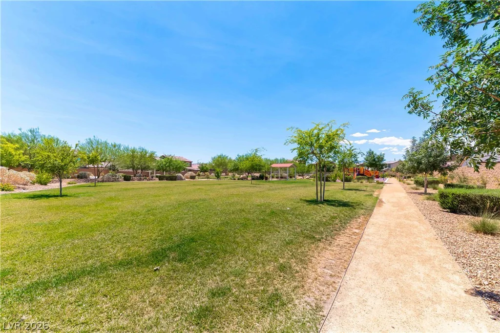 1589 Oro Grande, North Las Vegas, NV 89032