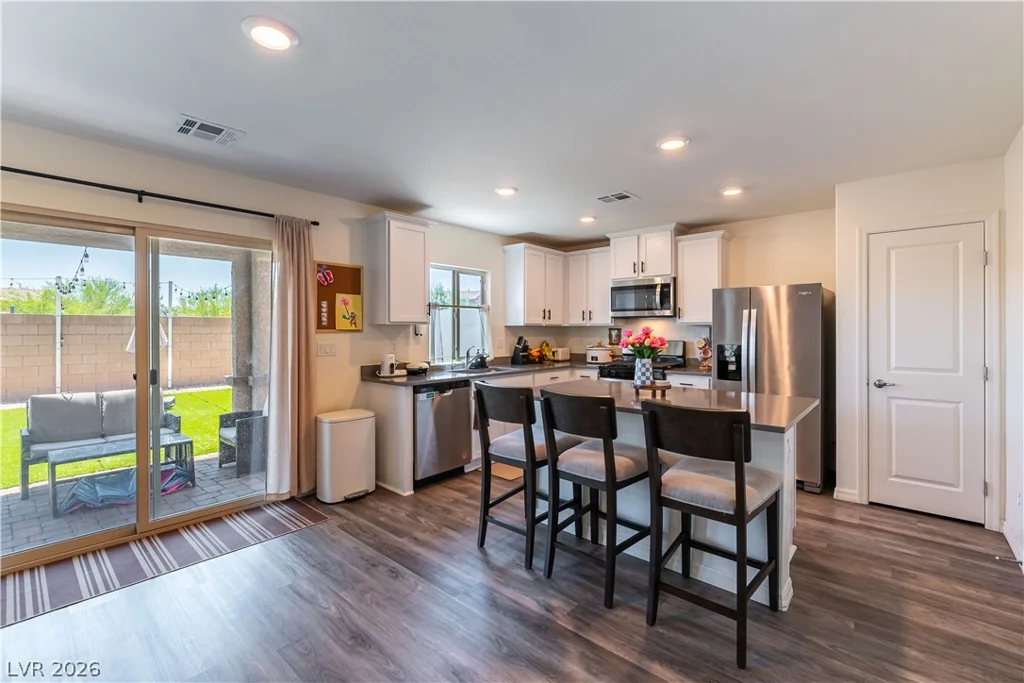 1589 Oro Grande, North Las Vegas, NV 89032