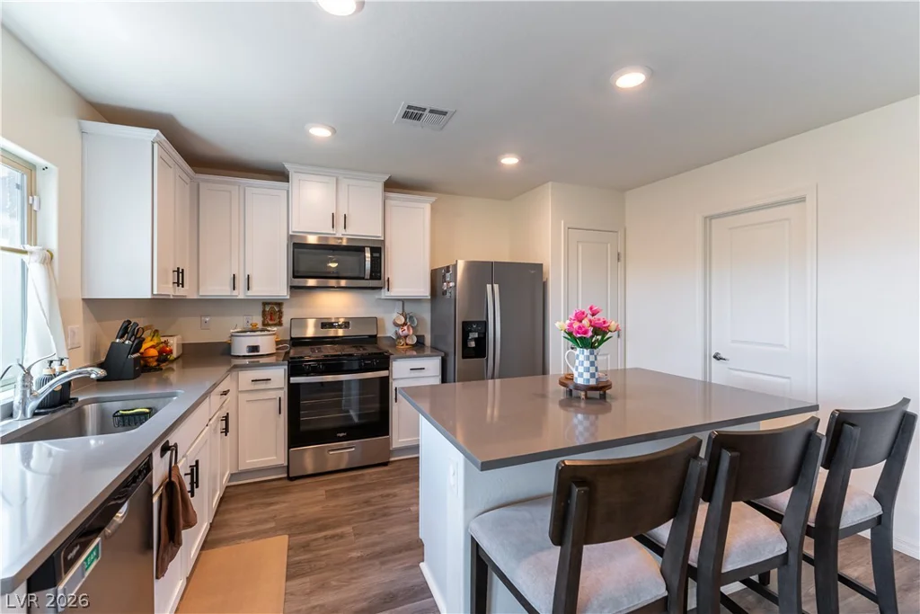 1589 Oro Grande, North Las Vegas, NV 89032