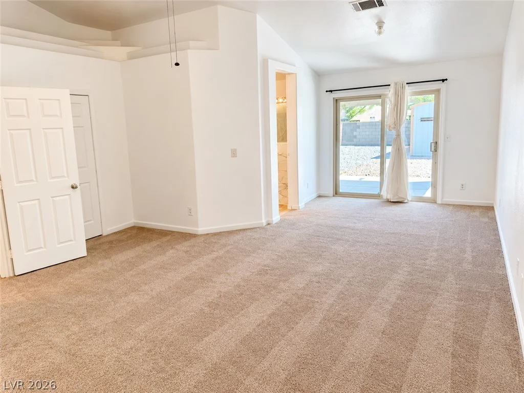 4620 Richins, Las Vegas, NV 89122
