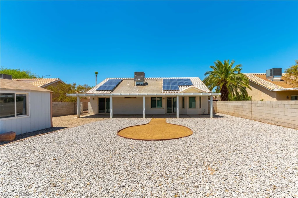 4620 Richins, Las Vegas, NV 89122