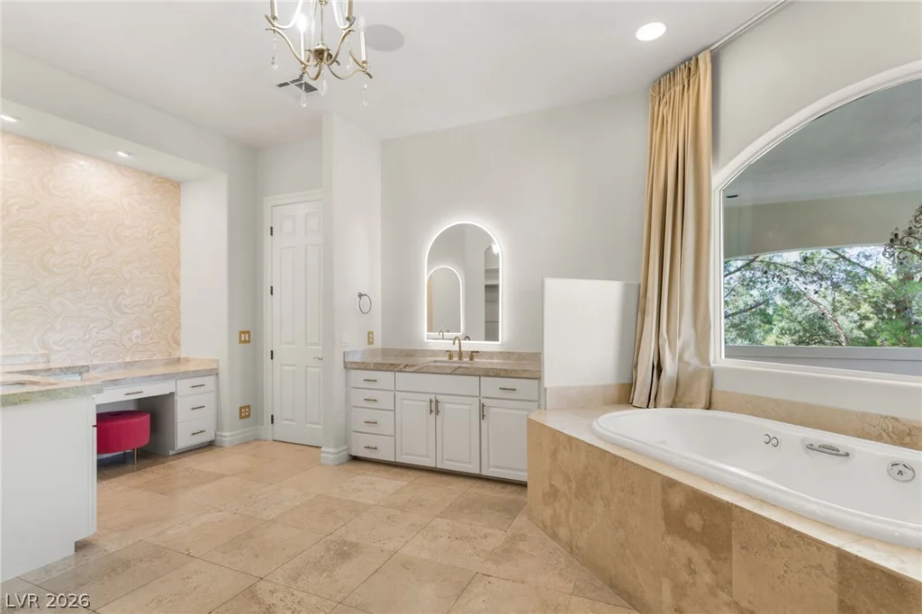 2272 Coral Ridge, Henderson, NV 89052