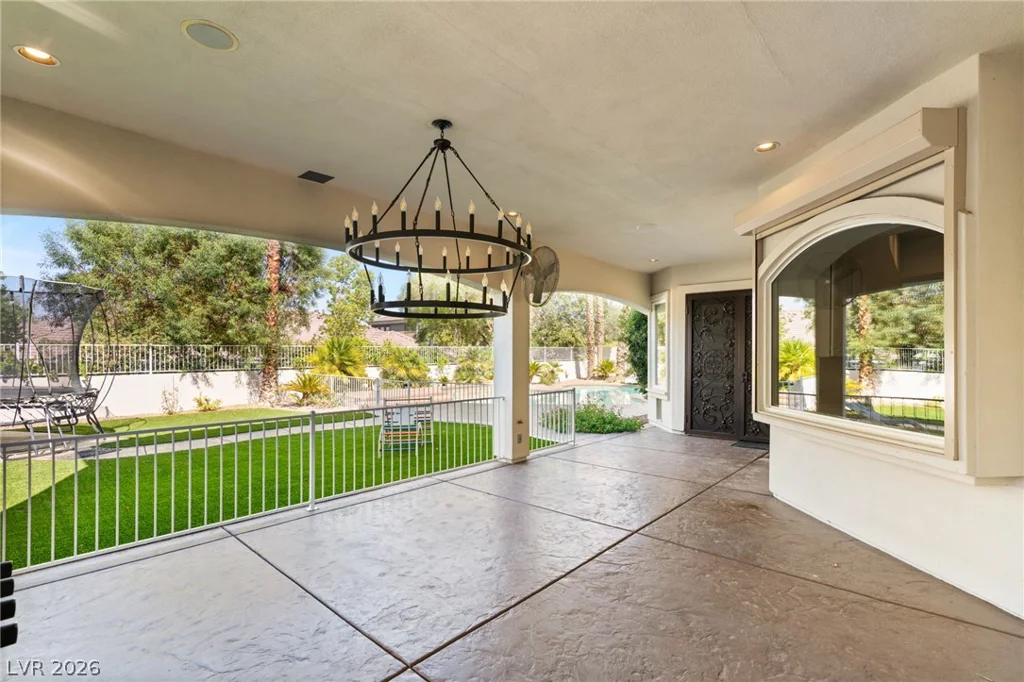 2272 Coral Ridge, Henderson, NV 89052