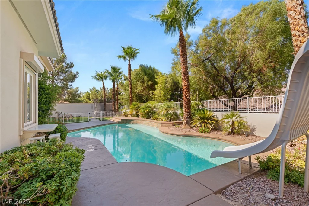 2272 Coral Ridge, Henderson, NV 89052