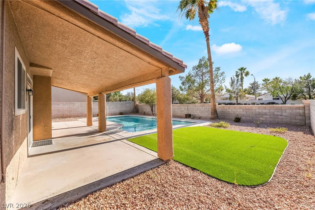 261 Timber Hollow, Henderson, NV 89012