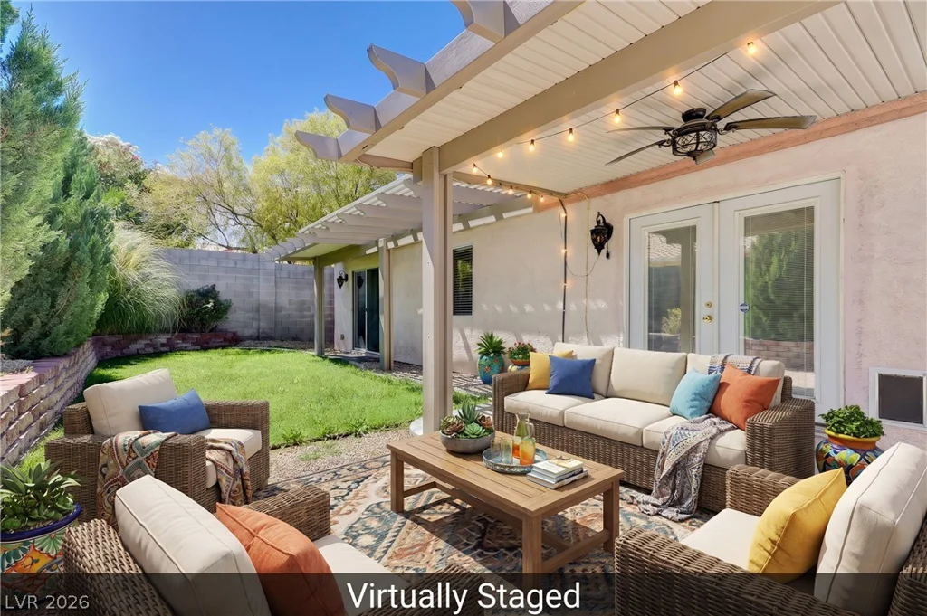 9301 Mountain Range, Las Vegas, NV 89129