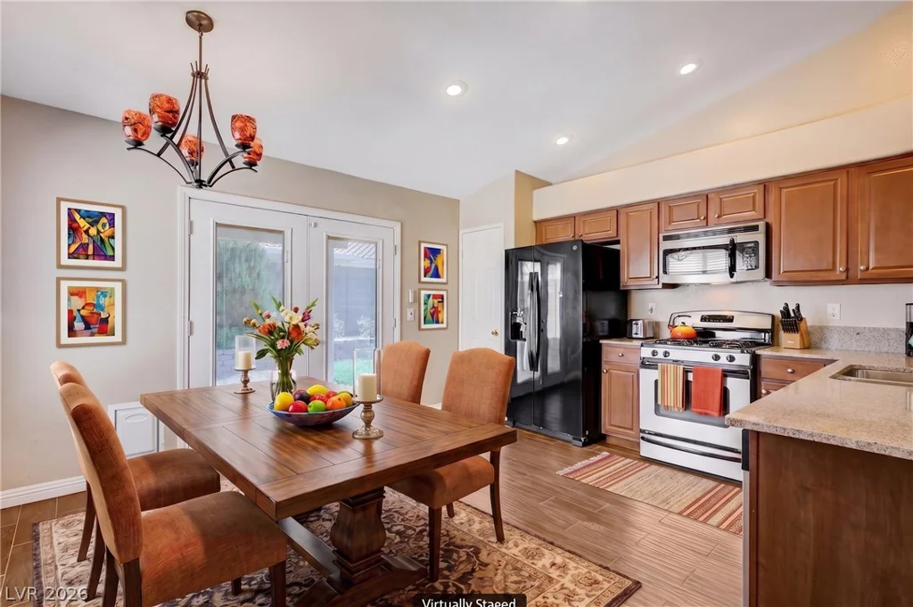 9301 Mountain Range, Las Vegas, NV 89129