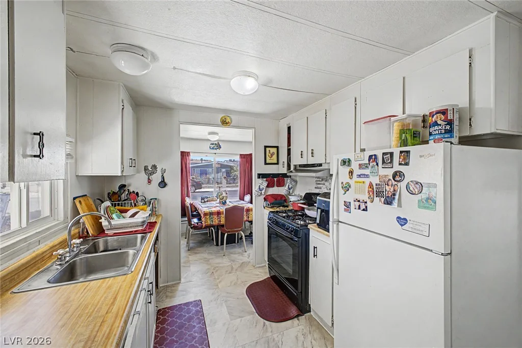 3802 Pecan, Las Vegas, NV 89115