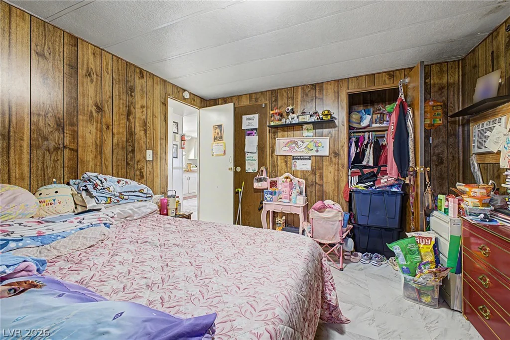 3802 Pecan, Las Vegas, NV 89115