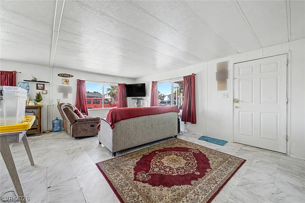 3802 Pecan, Las Vegas, NV 89115