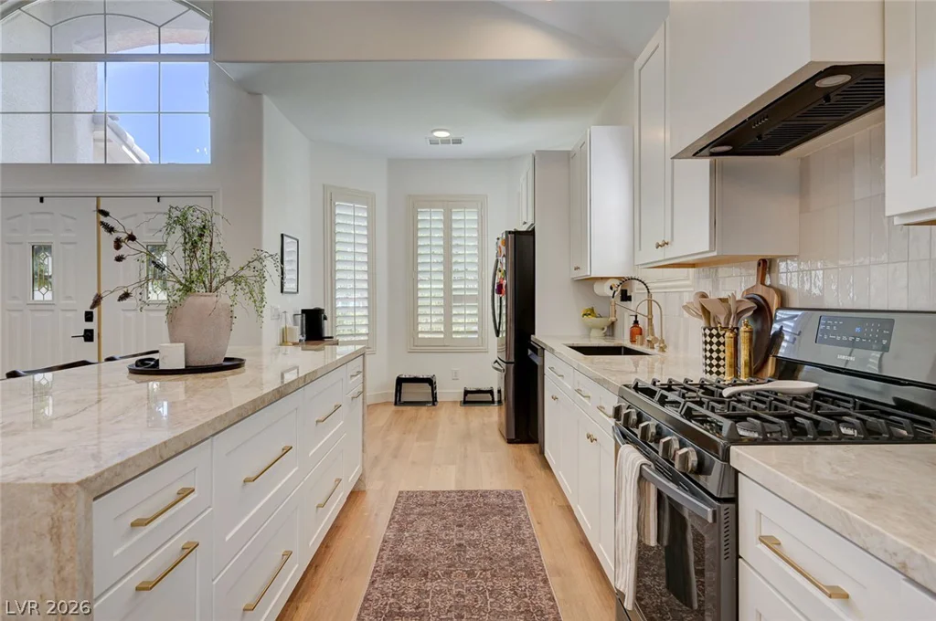 332 Jolly January, Las Vegas, NV 89183