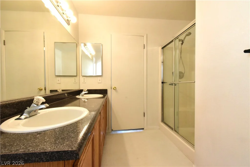 8012 Revolver, Las Vegas, NV 89131