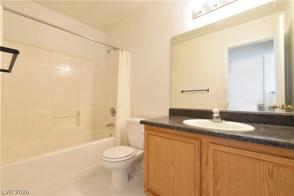8012 Revolver, Las Vegas, NV 89131