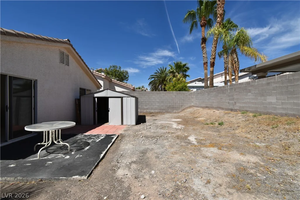 8012 Revolver, Las Vegas, NV 89131