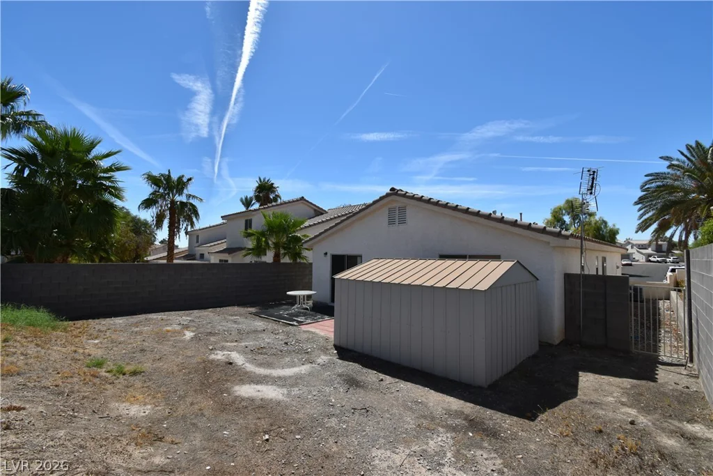 8012 Revolver, Las Vegas, NV 89131