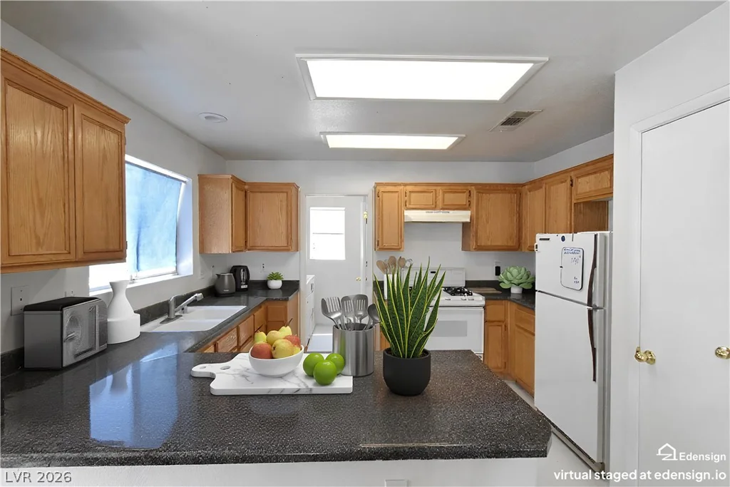 8012 Revolver, Las Vegas, NV 89131