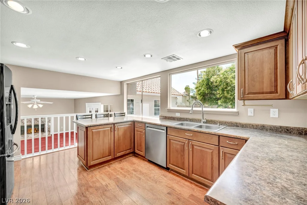 7529 Gilmore, Las Vegas, NV 89129