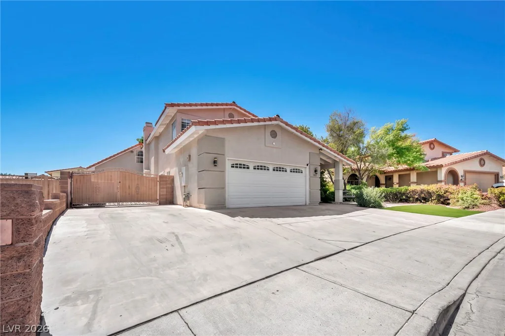 7529 Gilmore, Las Vegas, NV 89129