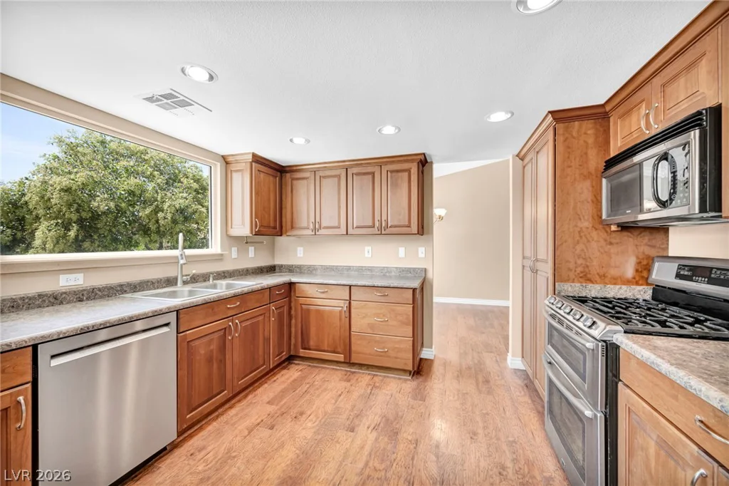 7529 Gilmore, Las Vegas, NV 89129