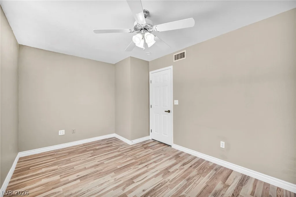 7529 Gilmore, Las Vegas, NV 89129