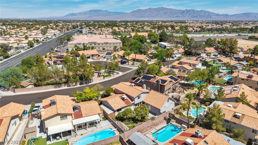7529 Gilmore, Las Vegas, NV 89129