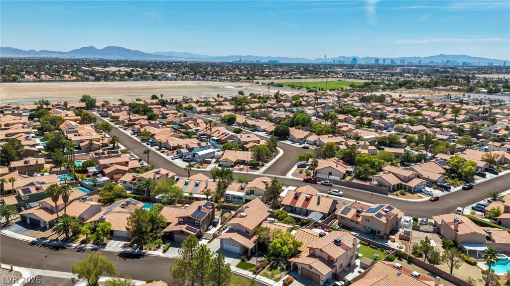 7529 Gilmore, Las Vegas, NV 89129