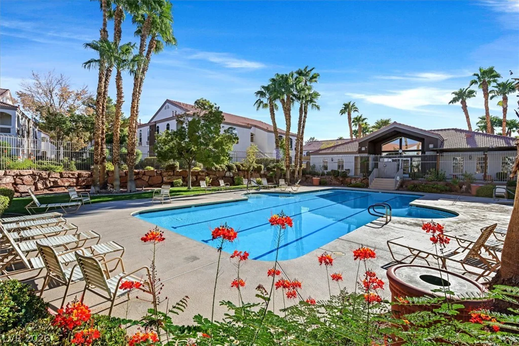 700 Carnegie, Henderson, NV 89052