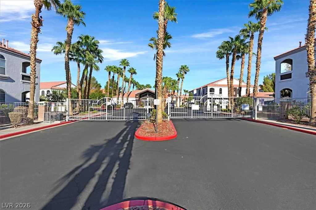 700 Carnegie, Henderson, NV 89052