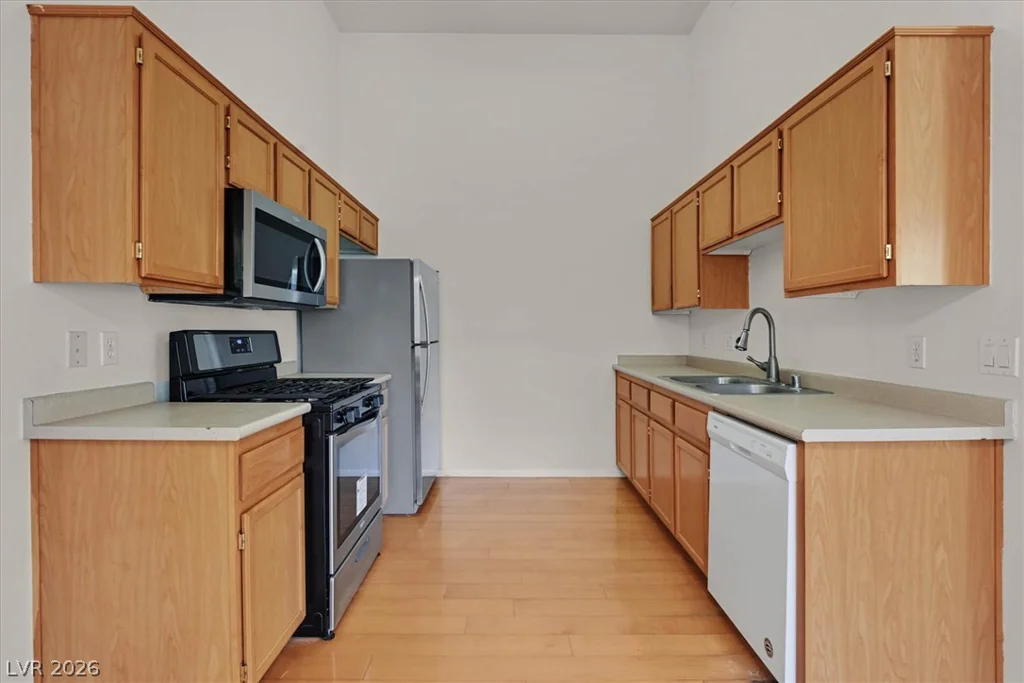 700 Carnegie, Henderson, NV 89052