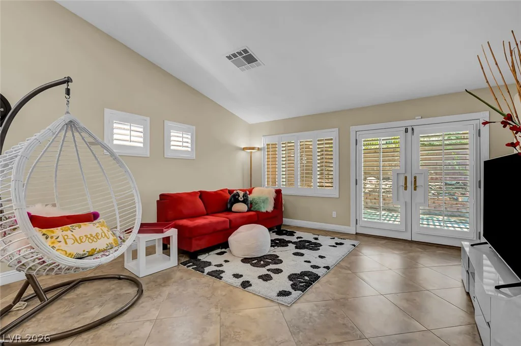 1011 Rose River, Henderson, NV 89002
