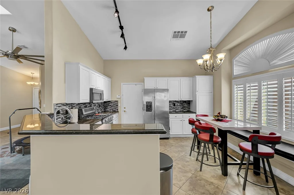 1011 Rose River, Henderson, NV 89002