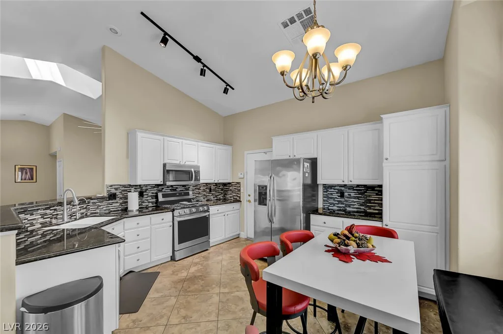 1011 Rose River, Henderson, NV 89002