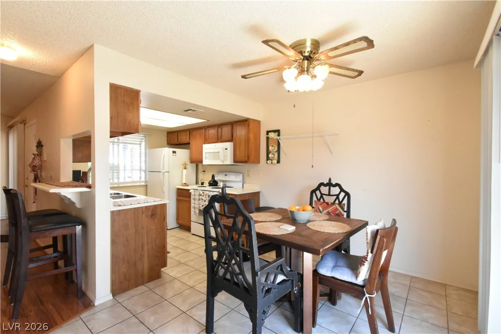 5851 Medallion, Las Vegas, NV 89122